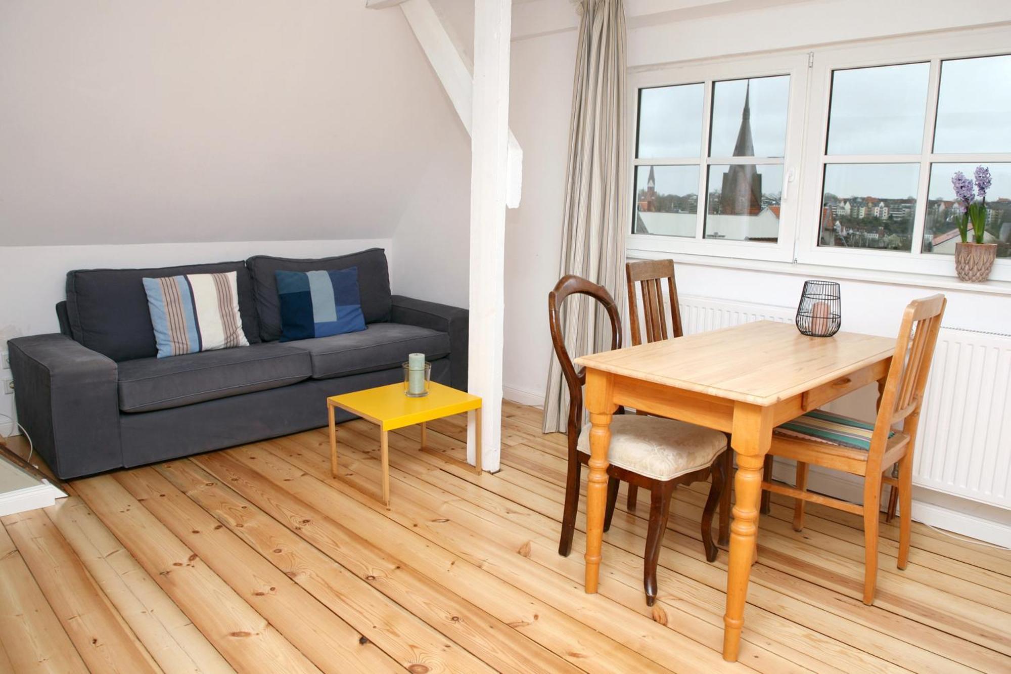 Studio Mit Panoramablick เฟลนส์บวร์ก ภายนอก รูปภาพ